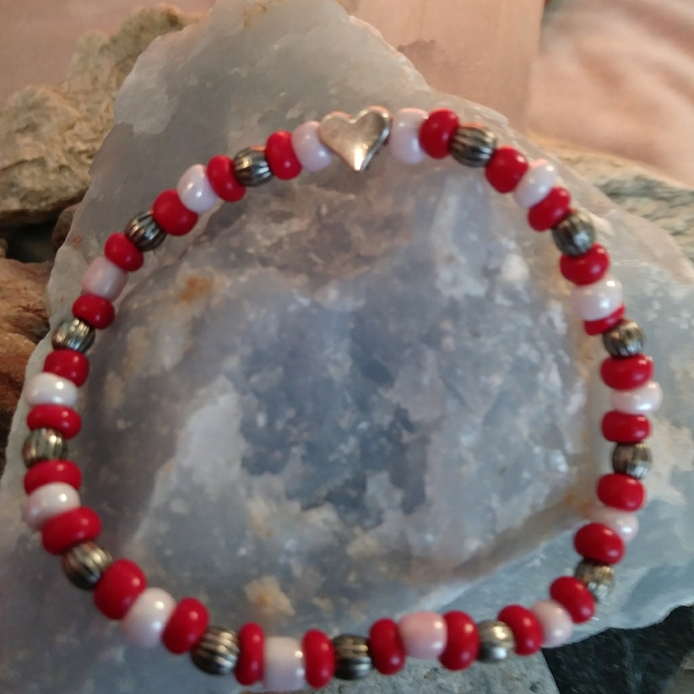 Set of 2 custom made beaded friendship bracelets